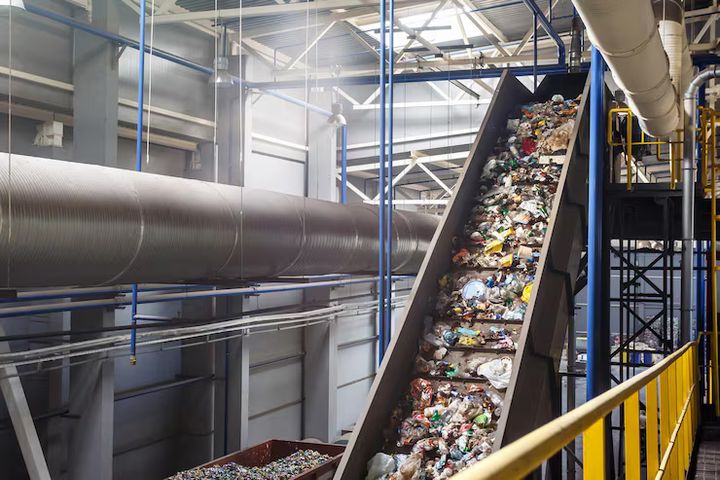 Recycling Machines Explained: A Complete Guide to Green Waste Management