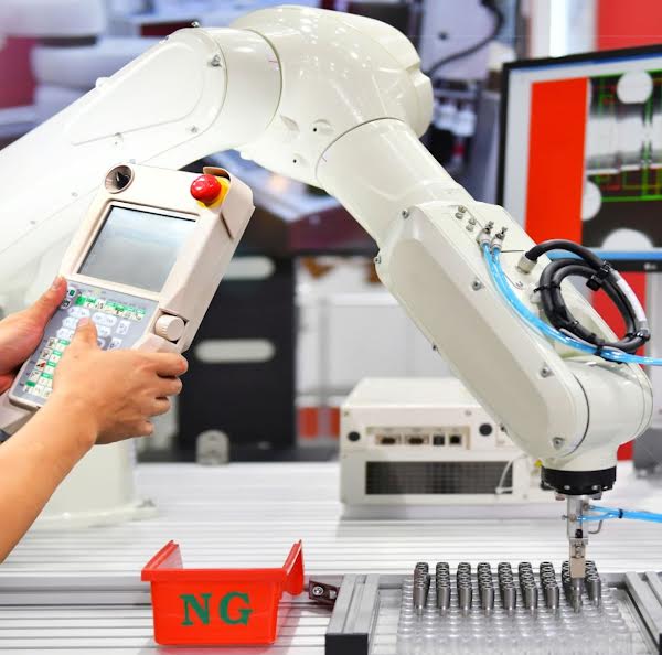 Innovative Technologies Shaping The Future Of Industrial Machinery In Manufacturing Guide